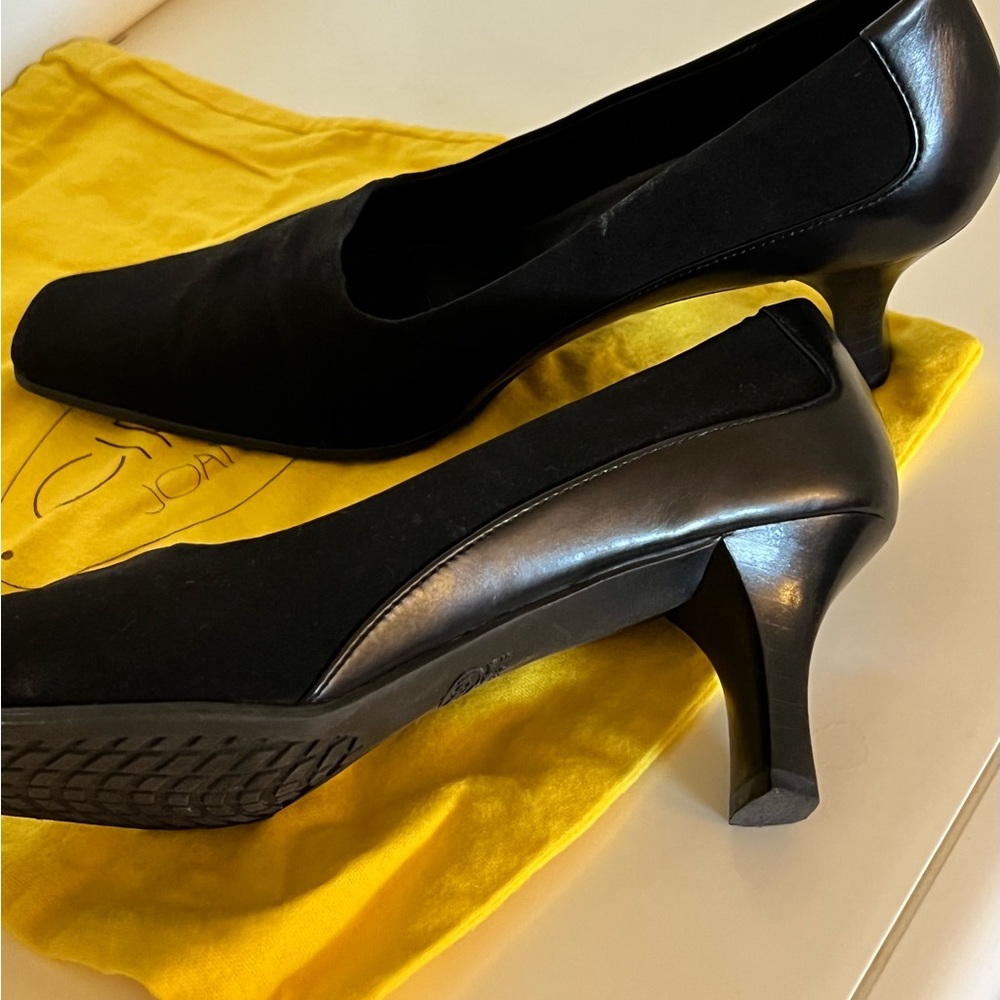 Vintage Circa Joan & David Comfort 365 black pumps size 7.5